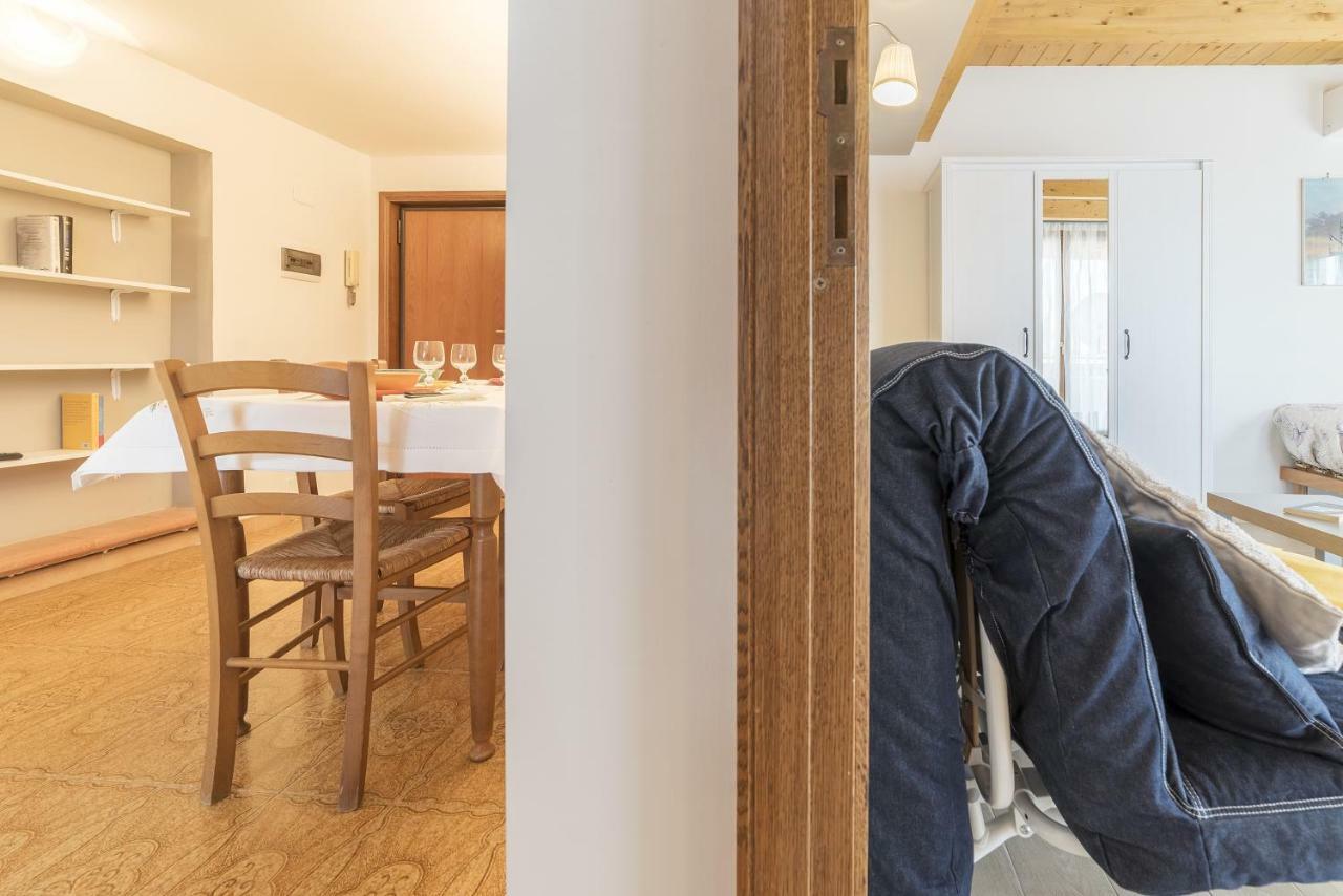 Peperino Attic Flat Apartment Ciampino Exterior photo